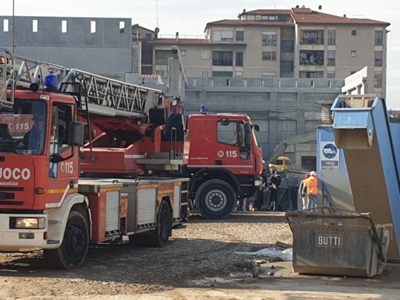 Crollo Cantiere Esselunga A Firenze Trovato Il Corpo Di Un Altro