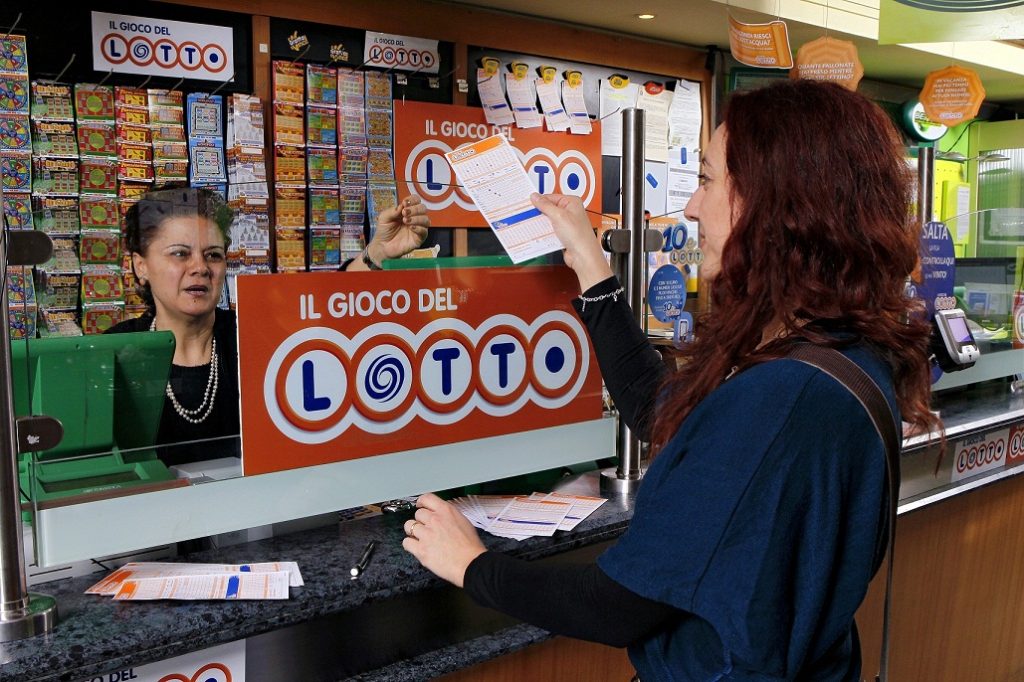 Estrazione del Lotto e 10 e Lotto serale di oggi, giovedì 23 maggio 2019. Numeri ritardatari, archivio estrazioni. Numeri vincenti Oro e Doppio Oro.