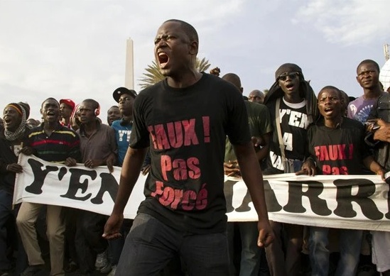 Senegal, poeti rap cantano la protesta