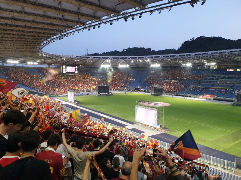 tifosi roma brighton