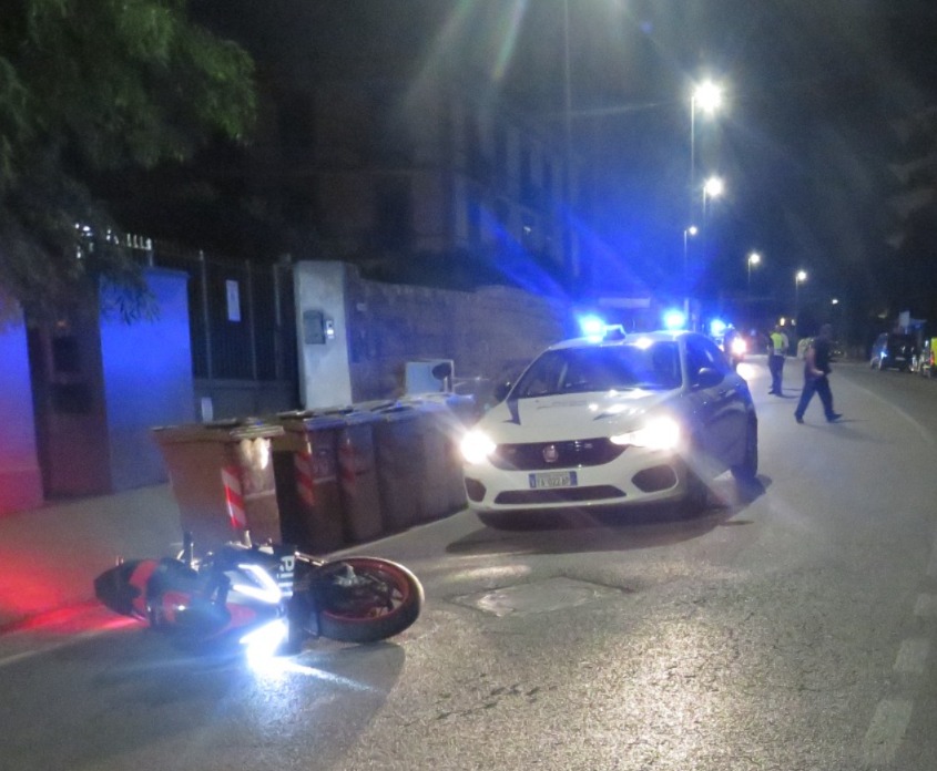 incidente moto napoli