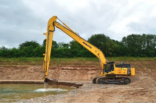 komatsu pc700