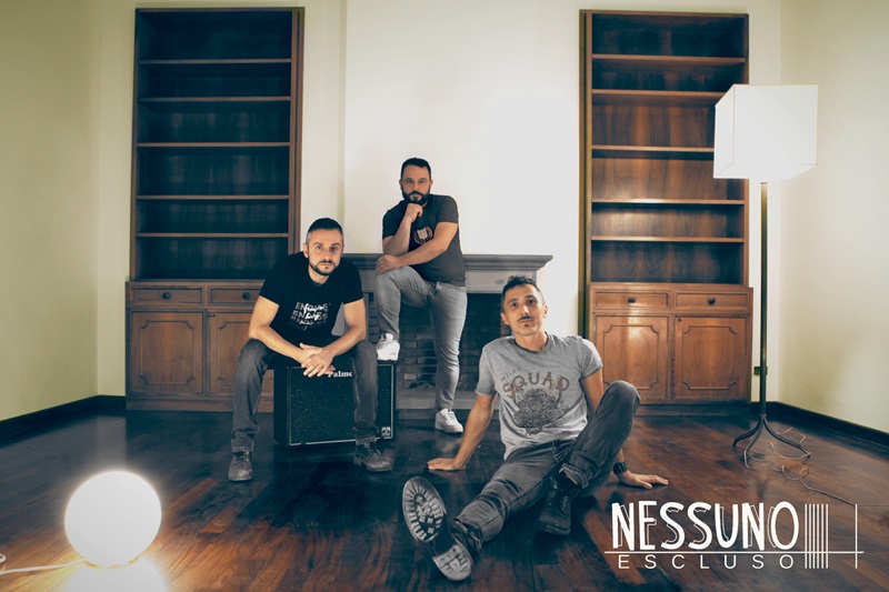 nessuno escluso